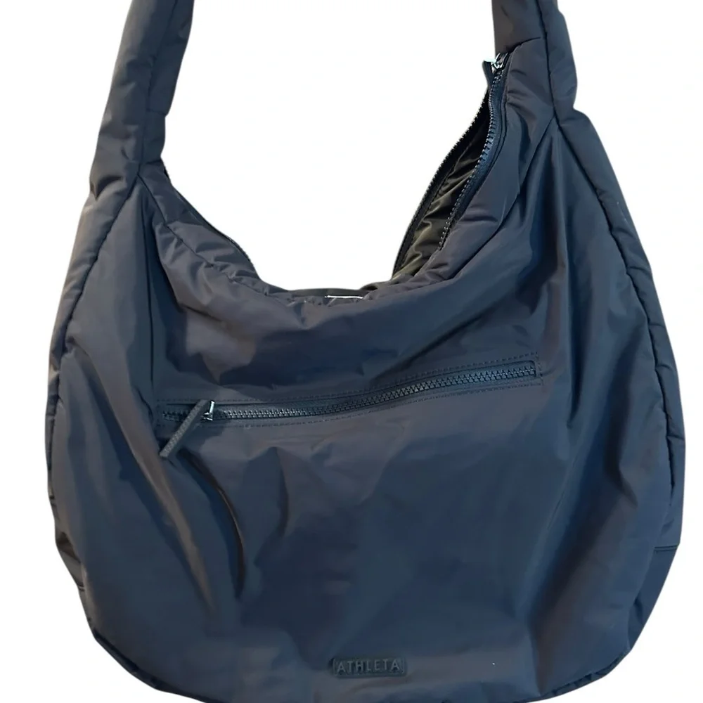 Athleta Black Nylon Hobo Shoulder Bag Lightweight Travel Gym Crossbody NWOT